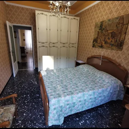 Danila's House Apartment Levanto